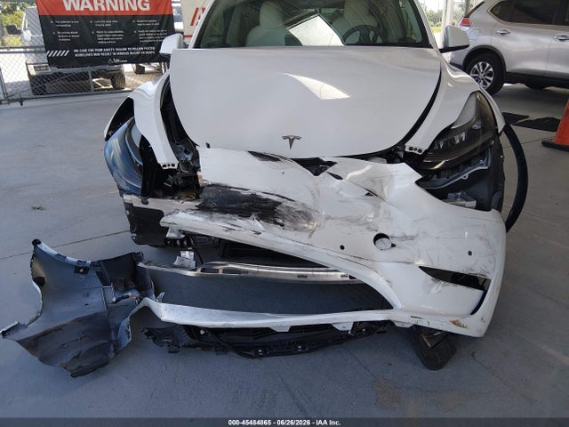 45484865 :رقم المزاد ، 7SAYGDEF6NF379777 vin ، 2022 Tesla Model Y Performance Dual Motor All-wheel Drive مزاد بيع