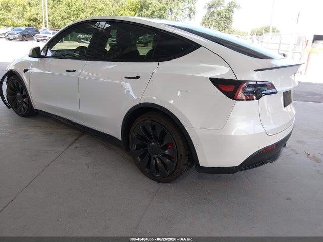 45484865 :رقم المزاد ، 7SAYGDEF6NF379777 vin ، 2022 Tesla Model Y Performance Dual Motor All-wheel Drive مزاد بيع