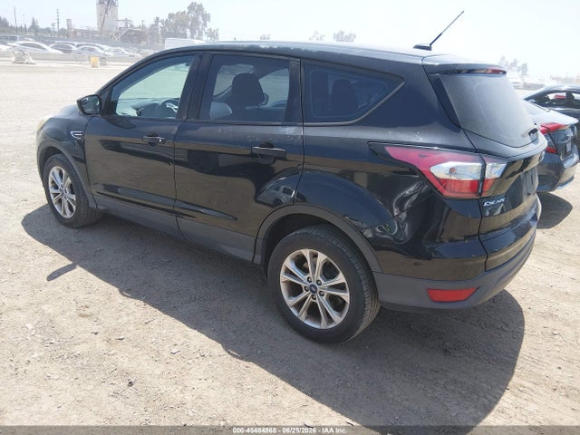 Ford ESCAPE S 2017 1FMCU0F70HUE24090 Image 3