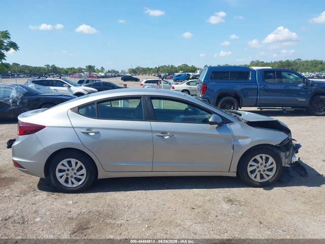 2020 Hyundai Elantra Se მანქანა იყიდება აუქციონზე, vin: 5NPD74LF7LH590080, აუქციონის ნომერი: 45484913
