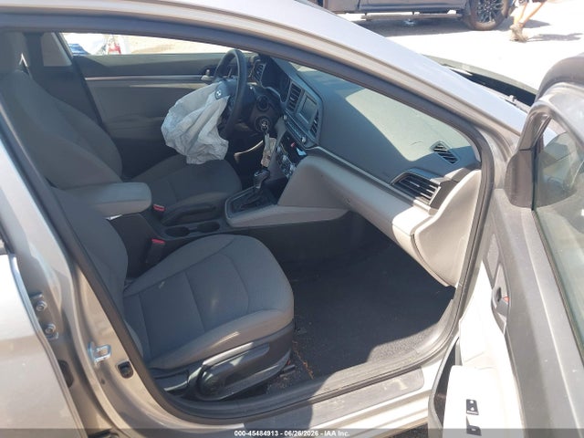 2020 Hyundai Elantra Se მანქანა იყიდება აუქციონზე, vin: 5NPD74LF7LH590080, აუქციონის ნომერი: 45484913