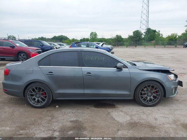 Продажа на аукционе авто 2013 Volkswagen Jetta Gli Autobahn W/nav, vin: 3VW467AJ2DM386985, номер лота: 45484924