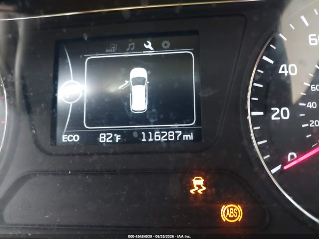45484939 :رقم المزاد ، 5XYPG4A36JG366664 vin ، 2018 Kia Sorento 2.4l Lx مزاد بيع
