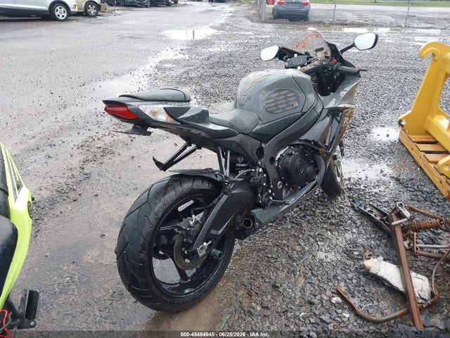 Suzuki GSX-R600 2025 JS1GN7FA7S7100643 Image 4