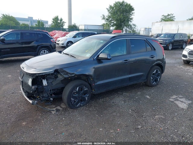 KIA Niro Ev Wind 2024 KNDCR3L13R5122005 Image 2