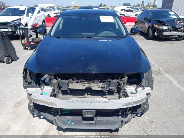 1HGCV1F1XJA258981 Honda ACCORD LX