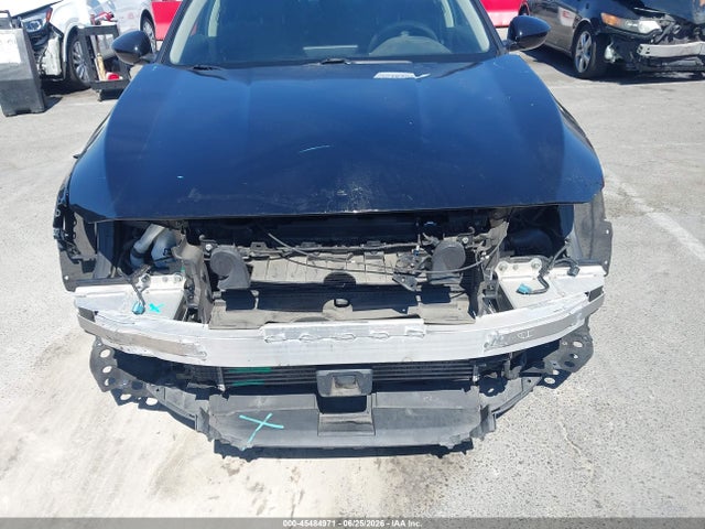 1HGCV1F1XJA258981 Honda ACCORD LX
