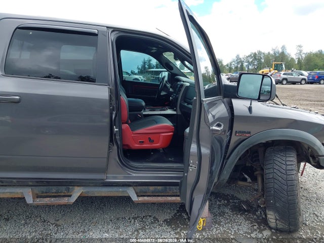 1C6RR7YT1HS589331 RAM 1500 Rebel 4x4 5&#039;7 Box