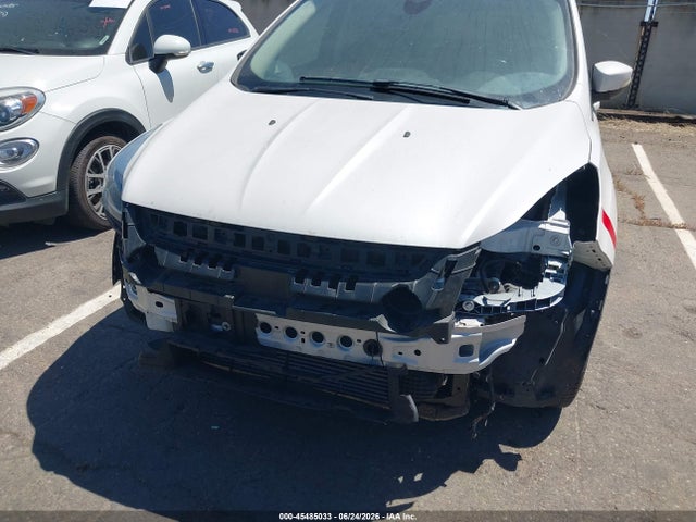 45485033 :رقم المزاد ، 1FMCU0J95FUA92671 vin ، 2015 Ford Escape Titanium مزاد بيع