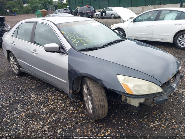 Продаж на аукціоні авто 2003 Honda Accord 2.4 Lx, vin: 1HGCM56323A049684, номер лоту: 45485041