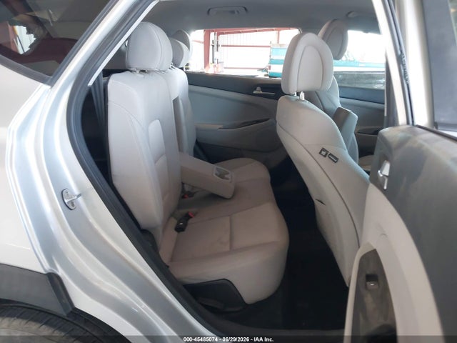 Hyundai TUCSON SE 2017 KM8J23A49HU569852 Image 8