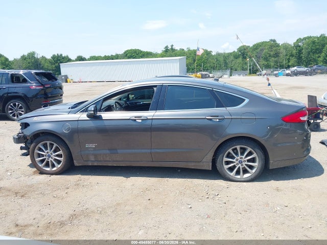 3FA6P0PU2HR270525 Ford Fusion Energi Se Luxury