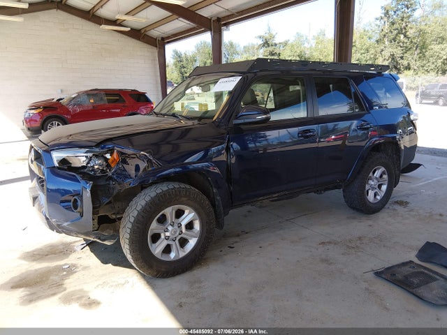 Toyota 4runner Sr5 Premium 2018 JTEBU5JR9J5492549 Image 2