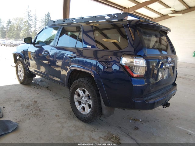 Toyota 4runner Sr5 Premium 2018 JTEBU5JR9J5492549 Image 3