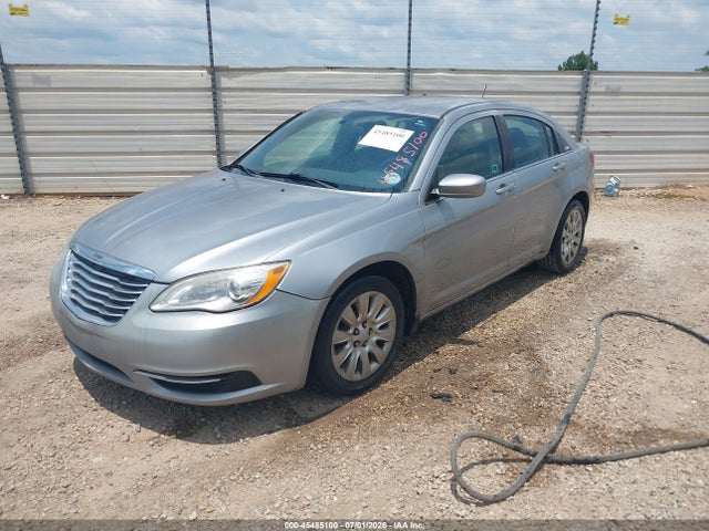 2014 Chrysler 200 Lx მანქანა იყიდება აუქციონზე, vin: 1C3CCBAB6EN142321, აუქციონის ნომერი: 45485100