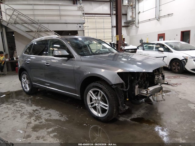 Audi Q5 2.0t Premium 2016 WA1L2AFP0GA093151 Image 14