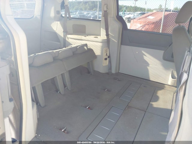 2009 Chrysler Town & Country Lx მანქანა იყიდება აუქციონზე, vin: 2A8HR44EX9R526556, აუქციონის ნომერი: 45485160