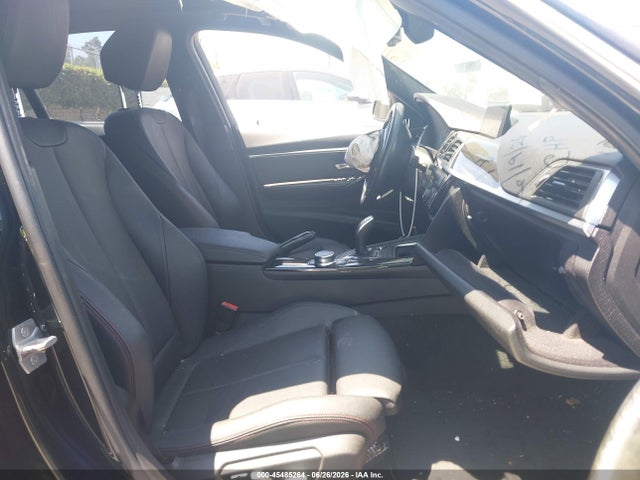 45485264 :رقم المزاد ، WBA8B9C34HK885730 vin ، 2017 Bmw 330i مزاد بيع