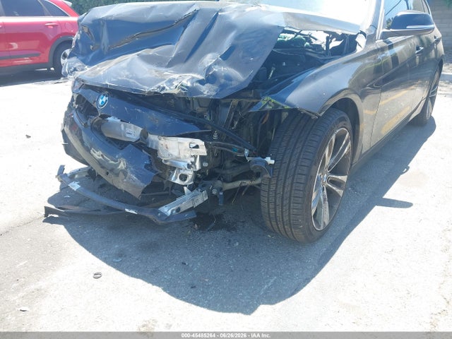 45485264 :رقم المزاد ، WBA8B9C34HK885730 vin ، 2017 Bmw 330i مزاد بيع