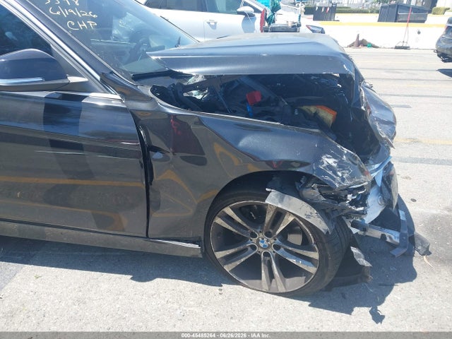 45485264 :رقم المزاد ، WBA8B9C34HK885730 vin ، 2017 Bmw 330i مزاد بيع