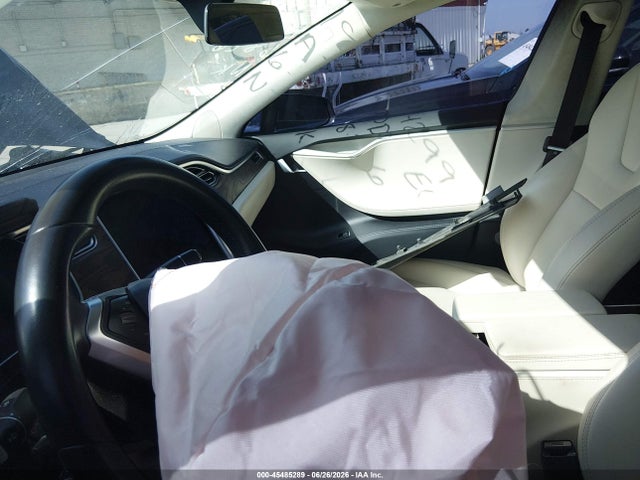 45485289 :رقم المزاد ، 5YJSA1E18HF228421 vin ، 2017 Tesla Model S 60/75 مزاد بيع