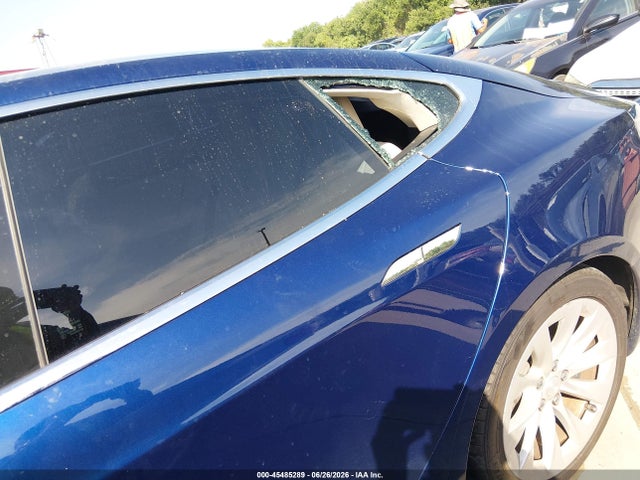 45485289 :رقم المزاد ، 5YJSA1E18HF228421 vin ، 2017 Tesla Model S 60/75 مزاد بيع