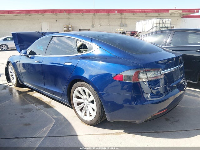 45485289 :رقم المزاد ، 5YJSA1E18HF228421 vin ، 2017 Tesla Model S 60/75 مزاد بيع