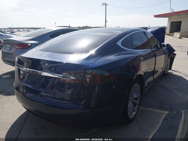 45485289 :رقم المزاد ، 5YJSA1E18HF228421 vin ، 2017 Tesla Model S 60/75 مزاد بيع