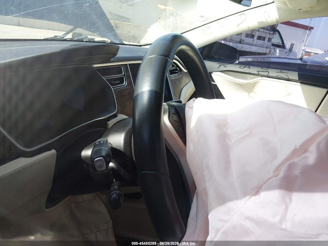45485289 :رقم المزاد ، 5YJSA1E18HF228421 vin ، 2017 Tesla Model S 60/75 مزاد بيع