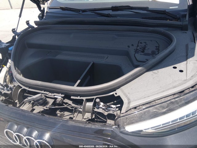 Продаж на аукціоні авто 2025 Audi Q6 E-tron Premium Plus Quattro, vin: WA124BGF1SA044731, номер лоту: 45485309