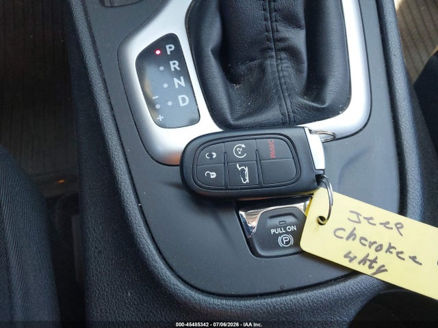 Jeep Cherokee Overland 2017 1C4PJLJS5HW510432 Image 11