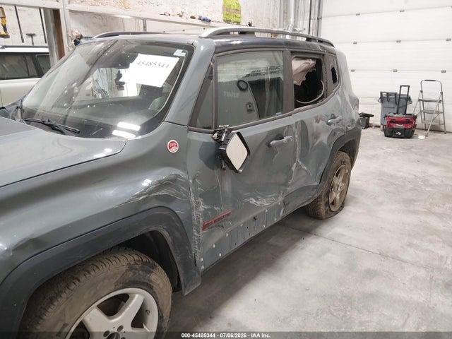 Jeep Renegade Trailhawk 2015 ZACCJBCT6FPC20953 Image 6