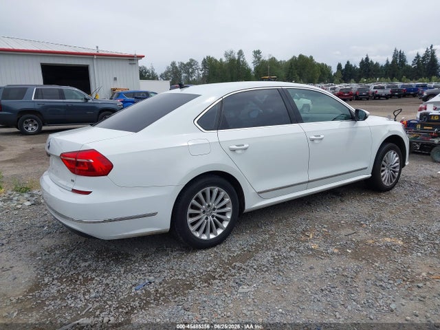 1VWBT7A36GC034760 Volkswagen Passat 1.8t Se
