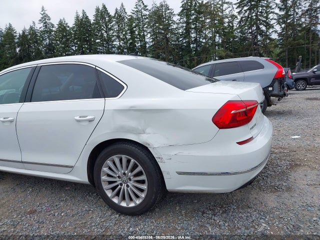 1VWBT7A36GC034760 Volkswagen Passat 1.8t Se