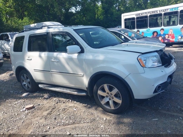 5FNYF4H93FB005179 Honda Pilot Touring