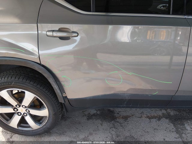 45485375 :رقم المزاد ، 1GNEVHKW4KJ204084 vin ، 2019 Chevrolet Traverse 3lt مزاد بيع