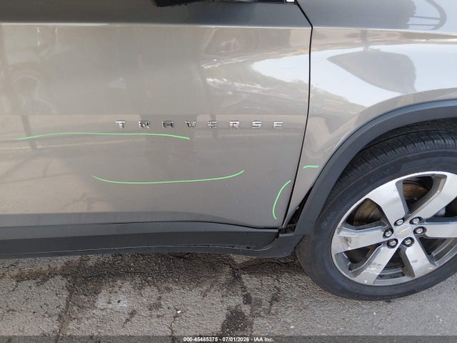 45485375 :رقم المزاد ، 1GNEVHKW4KJ204084 vin ، 2019 Chevrolet Traverse 3lt مزاد بيع