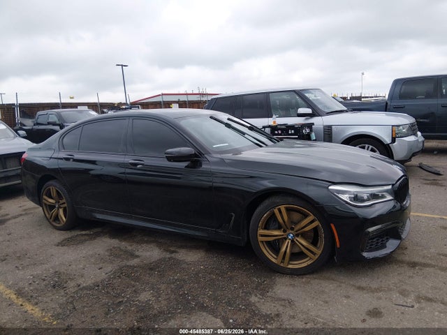 45485387 :رقم المزاد ، WBA7F0C32HGM21544 vin ، 2017 Bmw 750i مزاد بيع