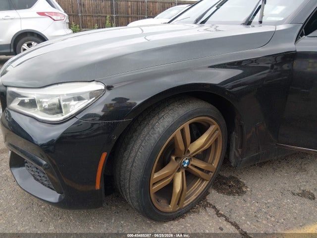 45485387 :رقم المزاد ، WBA7F0C32HGM21544 vin ، 2017 Bmw 750i مزاد بيع