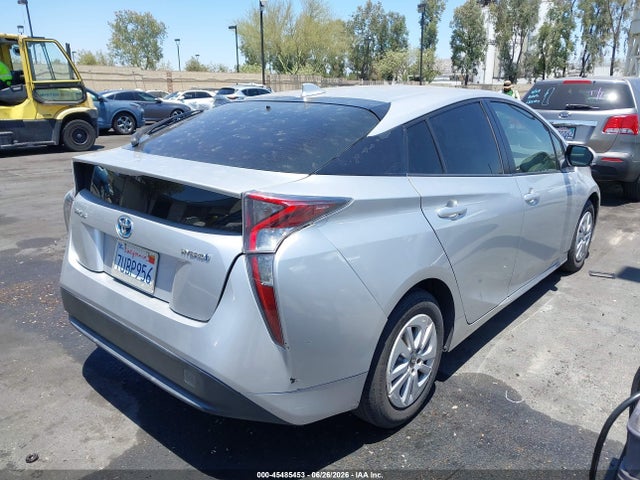 Toyota Prius Two 2017 JTDKBRFU6H3027828 Image 4