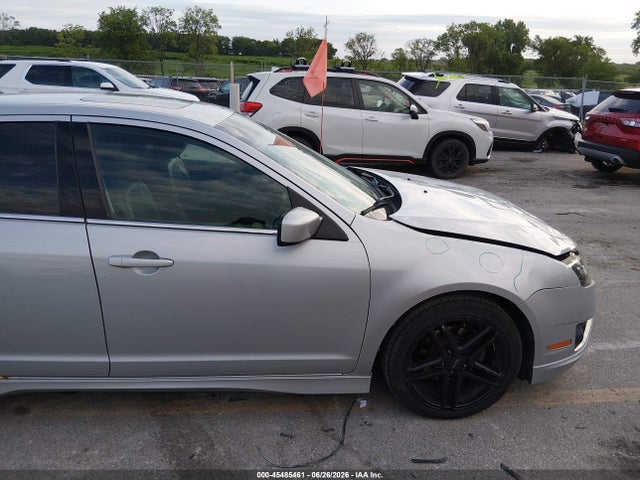 2010 Ford Fusion Sport მანქანა იყიდება აუქციონზე, vin: 3FAHP0KC4AR147502, აუქციონის ნომერი: 45485461