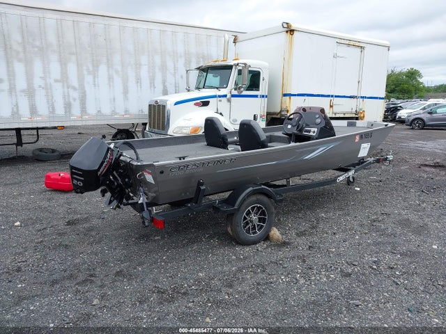 Crestliner 17' 2025 CRC10744D525 Image 2