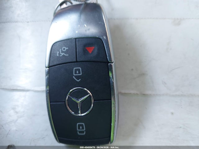 WDD3G4EB5KW020891 Mercedes-Benz A 220