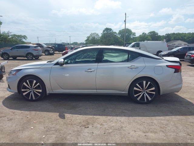 Продажа на аукционе авто 2020 Nissan Altima Platinum Intelligent Awd, vin: 1N4BL4FW1LC137458, номер лота: 45485492