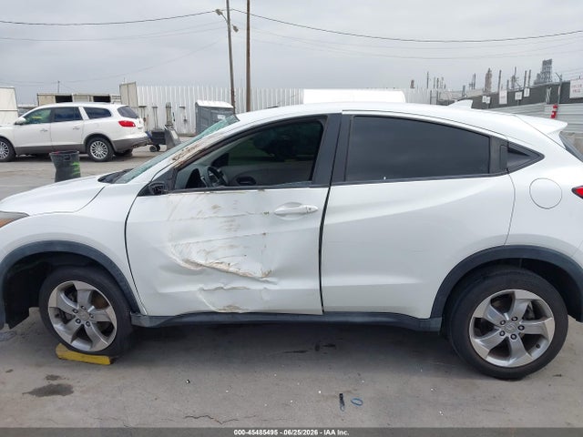 Honda HR-V LX 2018 3CZRU5H33JM720585 Image 14