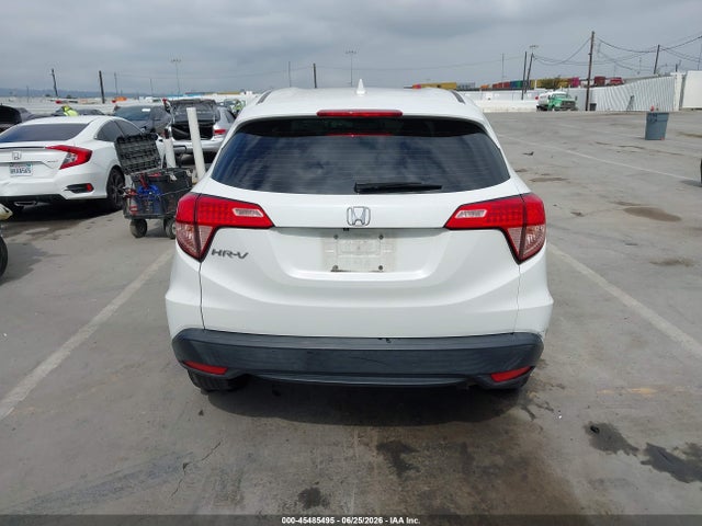 Honda HR-V LX 2018 3CZRU5H33JM720585 Image 16