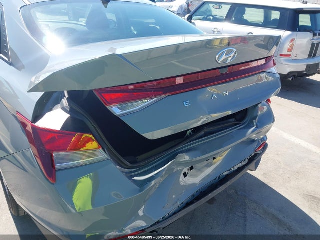 KMHLL4AGXNU314970 Hyundai ELANTRA SE