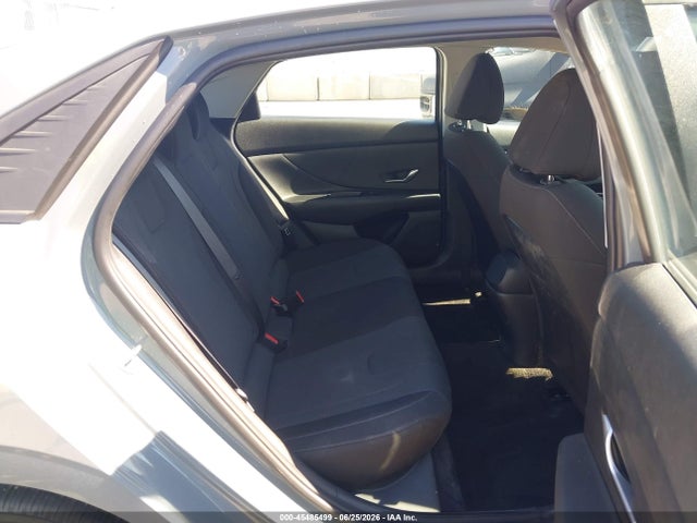 KMHLL4AGXNU314970 Hyundai ELANTRA SE
