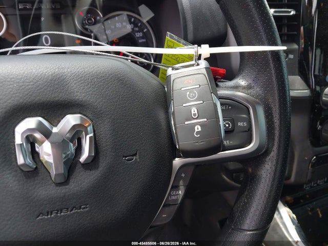 Продажа на аукционе авто 2025 Ram 1500 Hfe  4x2 6'4 Box, vin: 1C6RREAG3SN580749, номер лота: 45485506