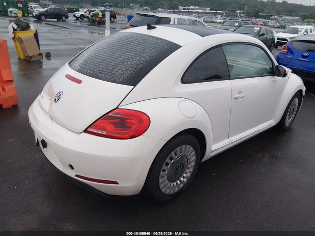 2013 Volkswagen Beetle 2.5l მანქანა იყიდება აუქციონზე, vin: 3VWJX7AT6DM683775, აუქციონის ნომერი: 45485546